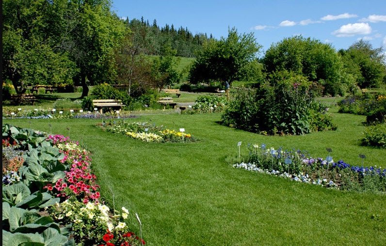 Georgeson Botanical Garden, Alaska, USA